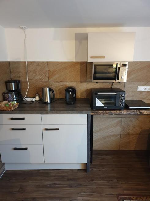 Victory Guesthouse - Handwerker Pension Bielefeld Esterno foto